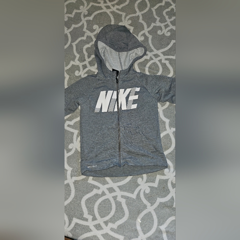 Nike Sweater
